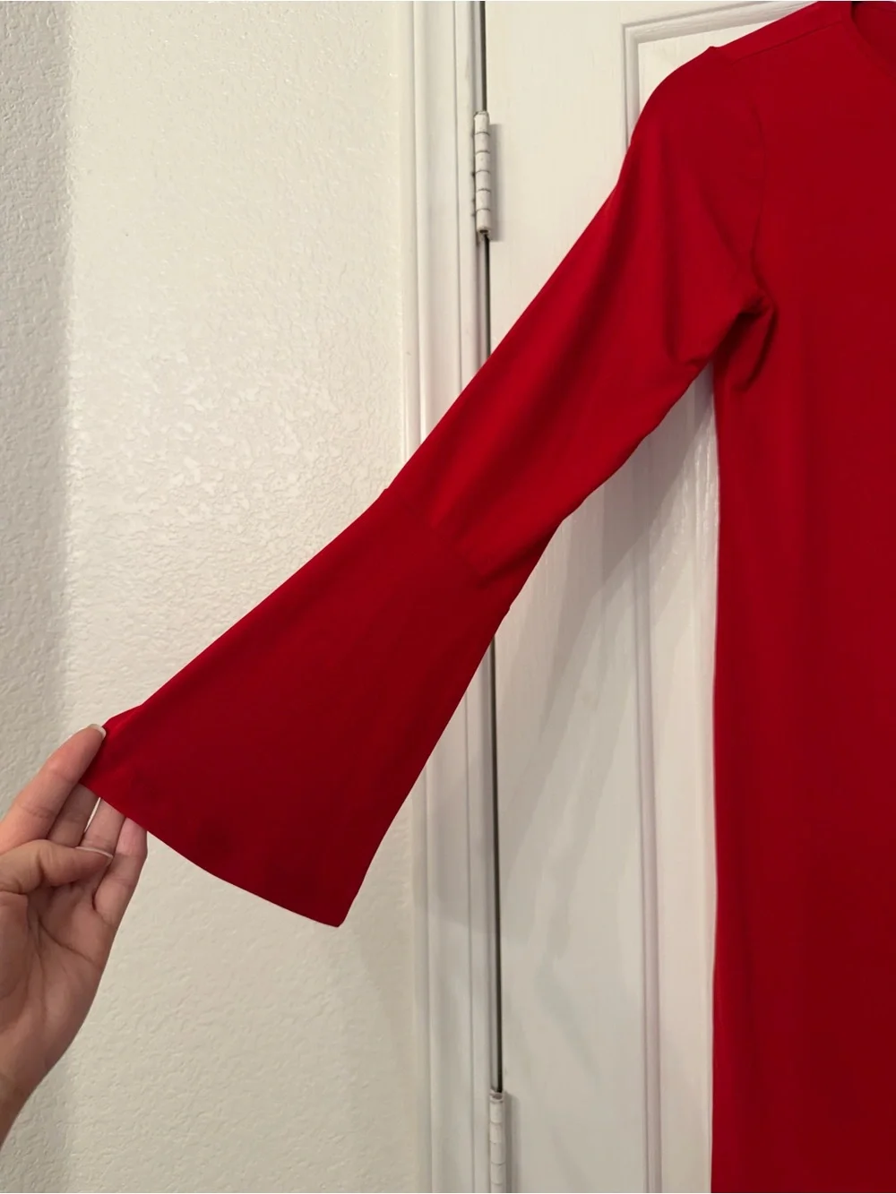Michael Kors Red Long-Sleeve Keyhole Shift Dress